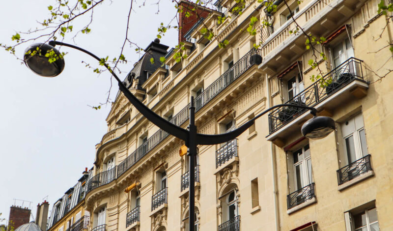Vendre un immeuble sur Paris, comment faire ?