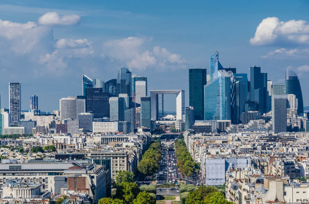 La Défense : le quartier d'affaires aux portes de Paris